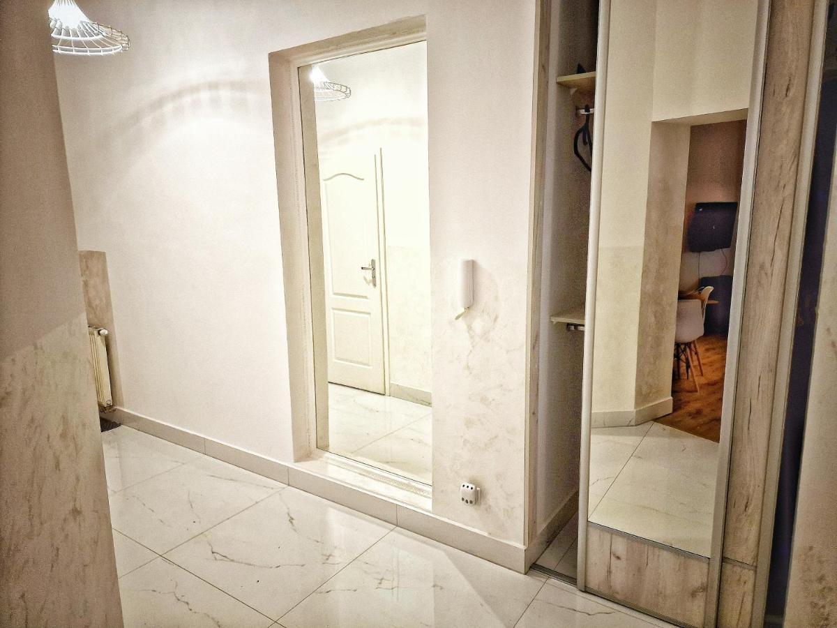 Apartament Beatrice Przemysl Exterior photo